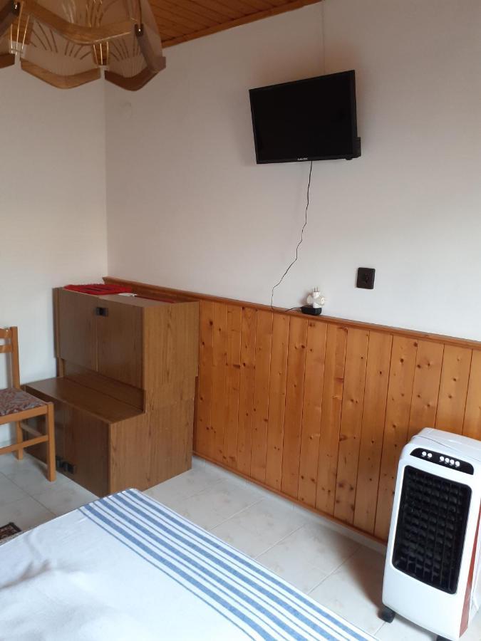 Anna Vendeghaz Otel Balatonakali Dış mekan fotoğraf