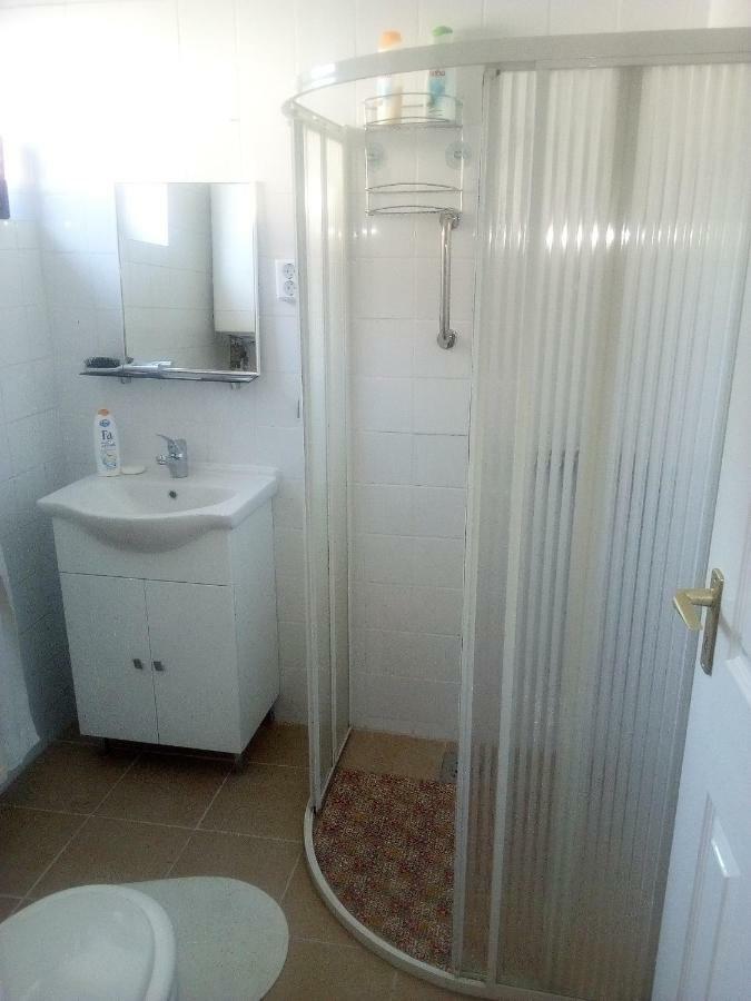 Anna Vendeghaz Otel Balatonakali Dış mekan fotoğraf